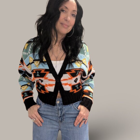 H&M Divided Jacquard Knit Aztec Cropped Cardigan Sweater - XXS - Picture 2 of 6